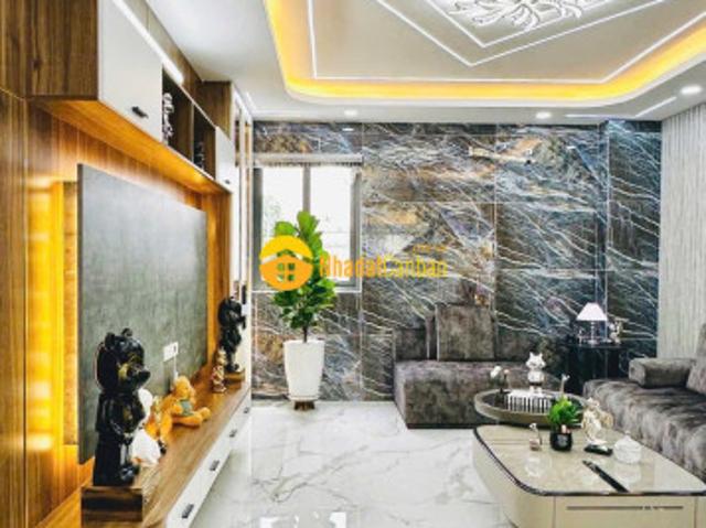 Nhà mặt phố bán