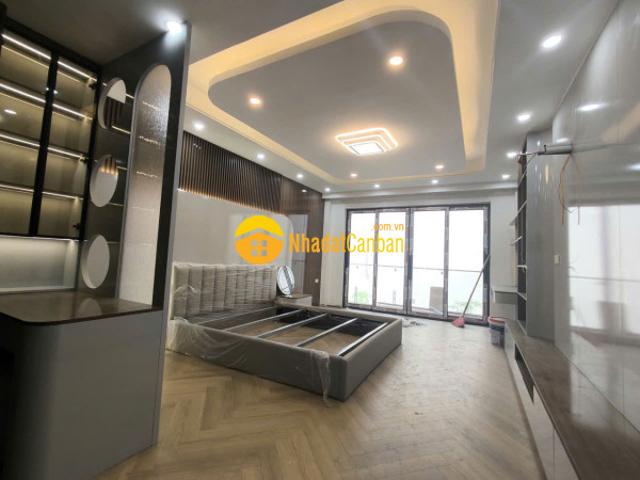 Nhà mặt phố bán