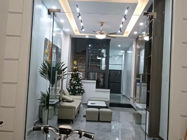 Nhà bán tại Hoàn Kiếm, Hà Nội