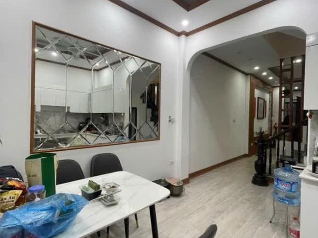 Nhà bán tại Hoàn Kiếm, Hà Nội