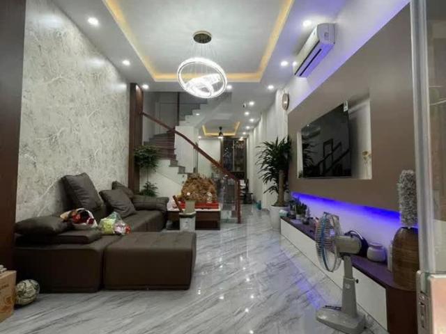 Nhà bán tại Hoàn Kiếm, Hà Nội