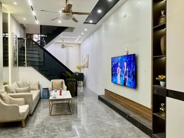 Nhà bán tại Hoàn Kiếm, Hà Nội
