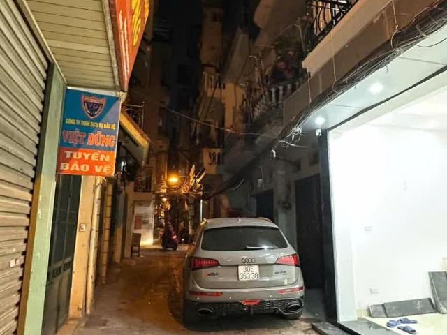 Nhà bán tại Hoàn Kiếm, Hà Nội