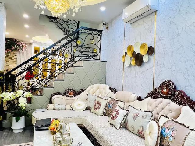 Nhà bán tại Hoàn Kiếm, Hà Nội