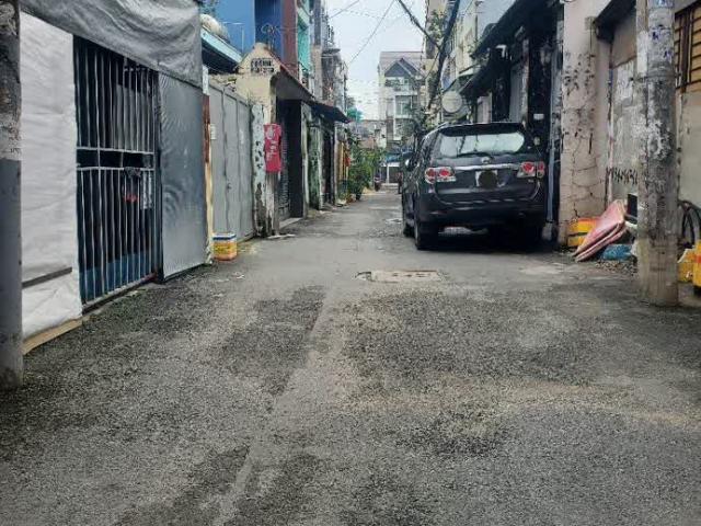 Nhà bán tại Khuôn viên UBND Thành phố Hồ Chí Minh, Thành phố Hồ Chí Minh