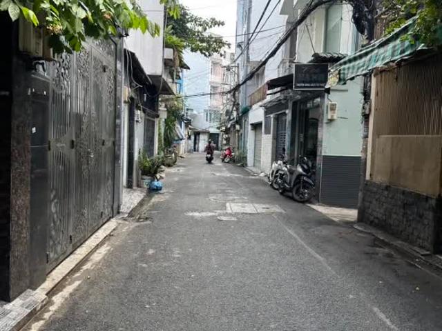 Nhà bán tại Khuôn viên UBND Thành phố Hồ Chí Minh, Thành phố Hồ Chí Minh