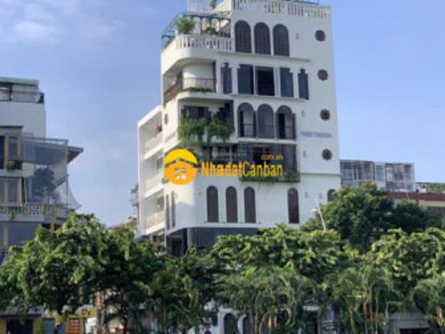 Nhà mặt phố bán