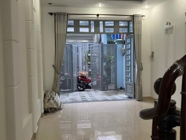 Nhà bán tại Khuôn viên UBND Thành phố Hồ Chí Minh, Thành phố Hồ Chí Minh