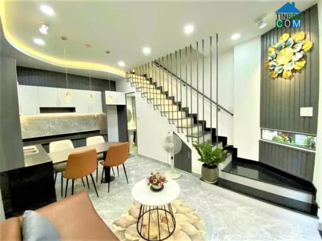 Nhà bán tại Khuôn viên UBND Thành phố Hồ Chí Minh, Thành phố Hồ Chí Minh