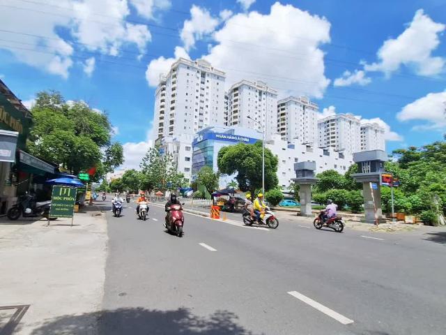 Nhà bán tại Khuôn viên UBND Thành phố Hồ Chí Minh, Thành phố Hồ Chí Minh