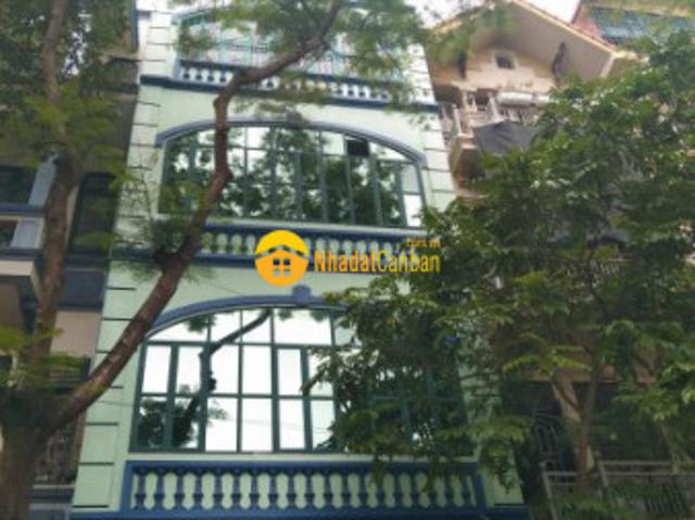 Nhà mặt phố bán