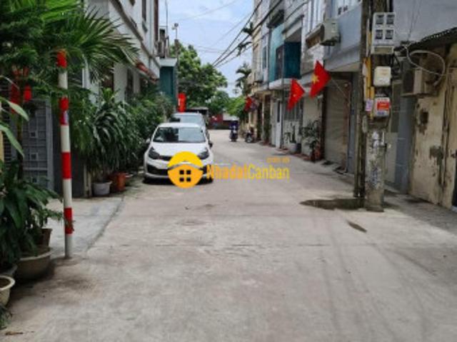 Nhà mặt phố bán