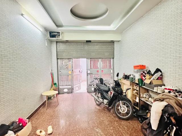 Nhà bán tại Hoàn Kiếm, Hà Nội