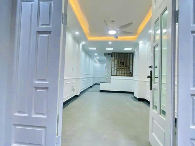 Nhà bán tại Hoàn Kiếm, Hà Nội