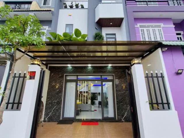 Nhà mặt phố bán