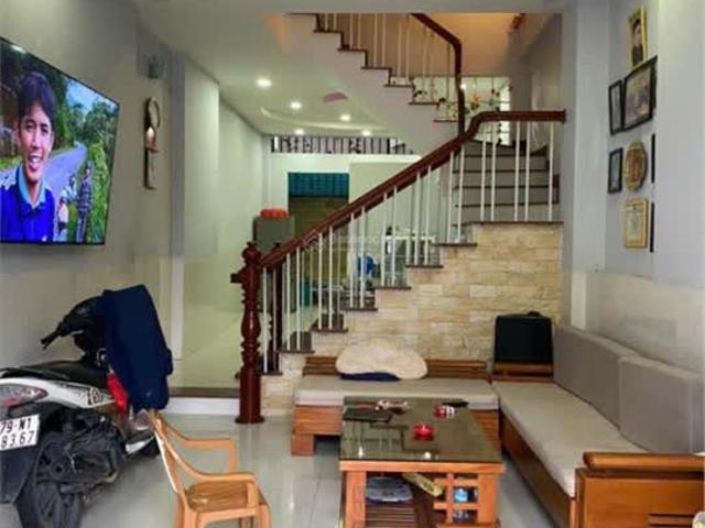 Nhà mặt phố bán tại Gia Lai