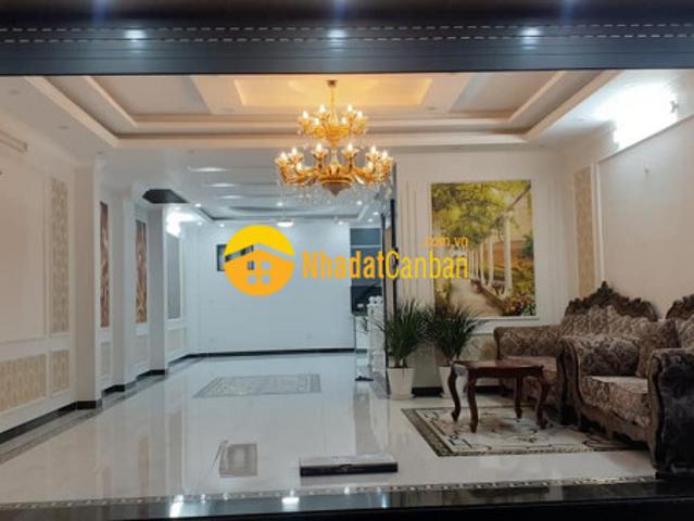 Nhà mặt phố bán