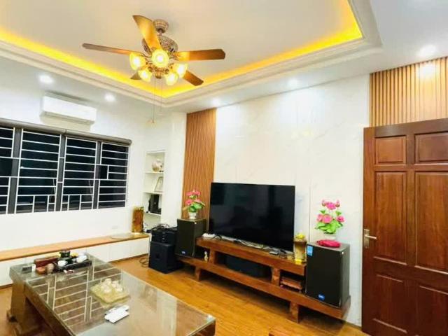 Nhà bán tại Hoàn Kiếm, Hà Nội