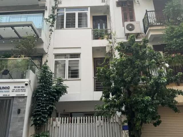 Biệt Thự bán tại Hoàn Kiếm, Hà Nội