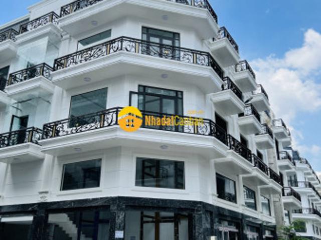 Nhà mặt phố bán