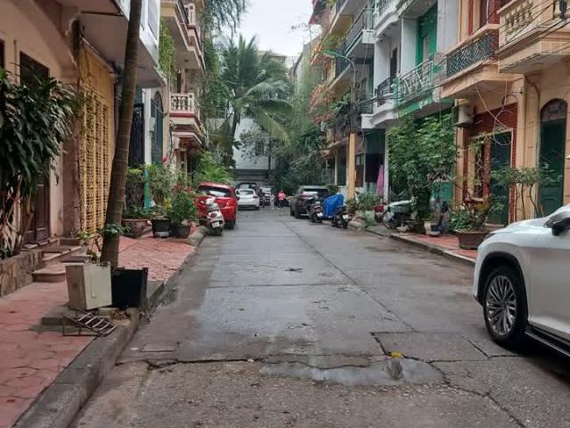 Biệt Thự bán tại Hoàn Kiếm, Hà Nội