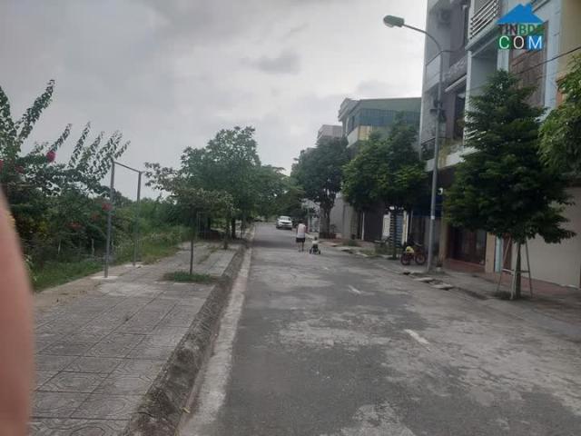 Nhà mặt phố bán