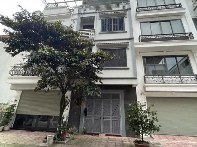 Biệt Thự bán tại Hoàn Kiếm, Hà Nội