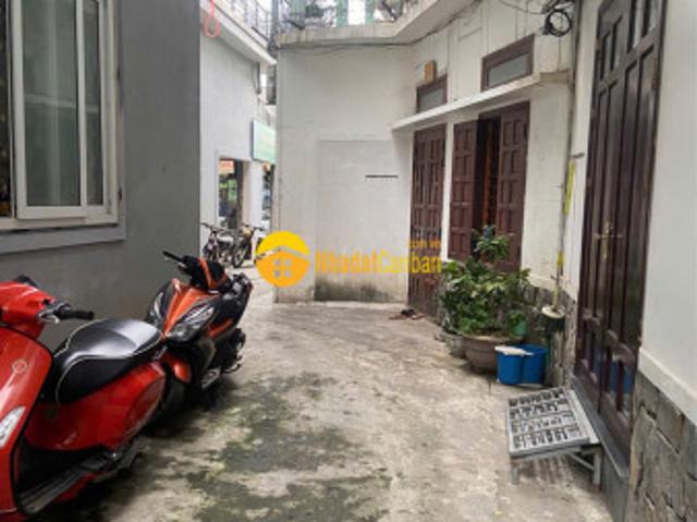 Mặt bằng bán
