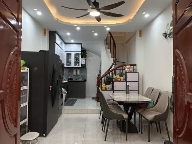 Nhà bán tại Hoàn Kiếm, Hà Nội