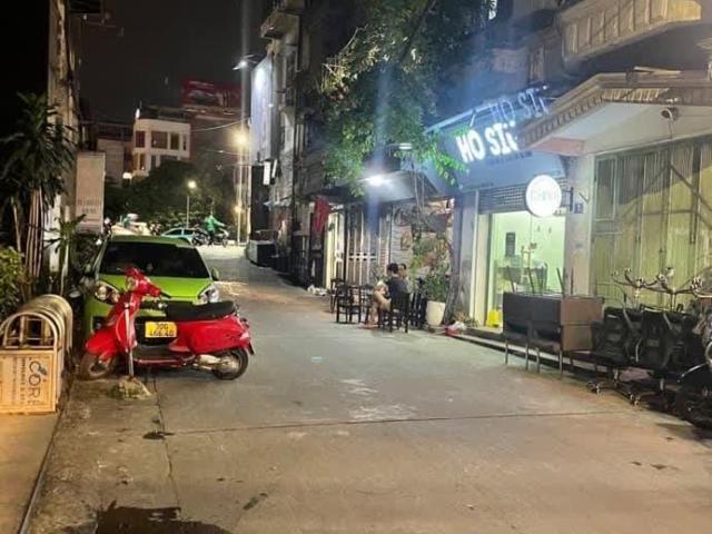 Nhà bán tại Hoàn Kiếm, Hà Nội