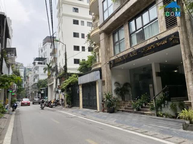 Nhà mặt phố bán tại Hoàn Kiếm, Hà Nội