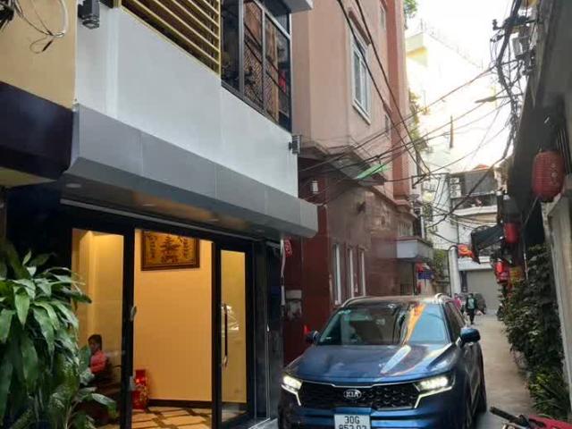 Nhà bán tại Hoàn Kiếm, Hà Nội