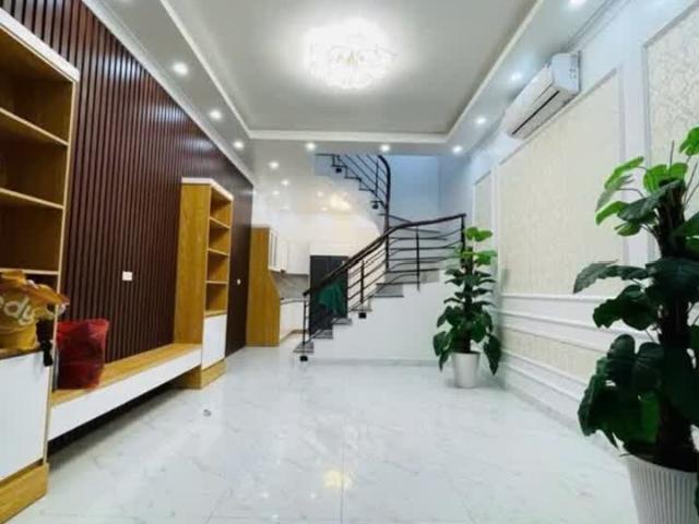 Nhà bán tại Hoàn Kiếm, Hà Nội