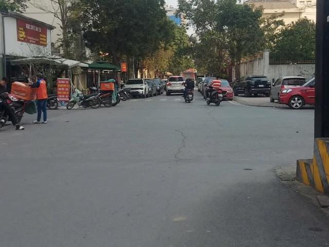 Nhà bán tại Hoàn Kiếm, Hà Nội