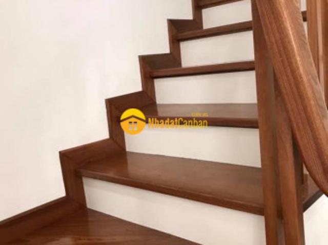 Nhà bán