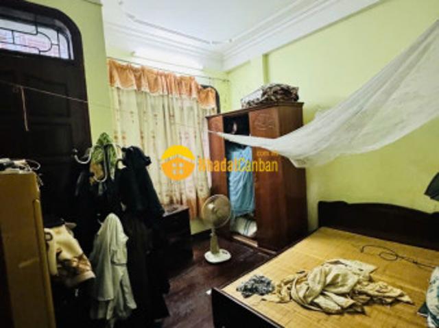 Nhà mặt phố bán