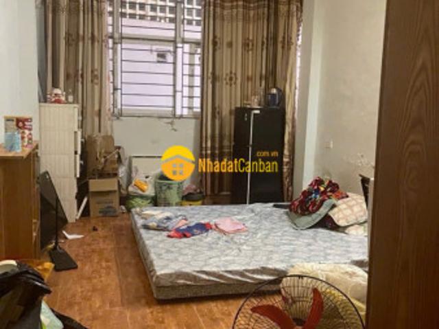 Nhà mặt phố bán