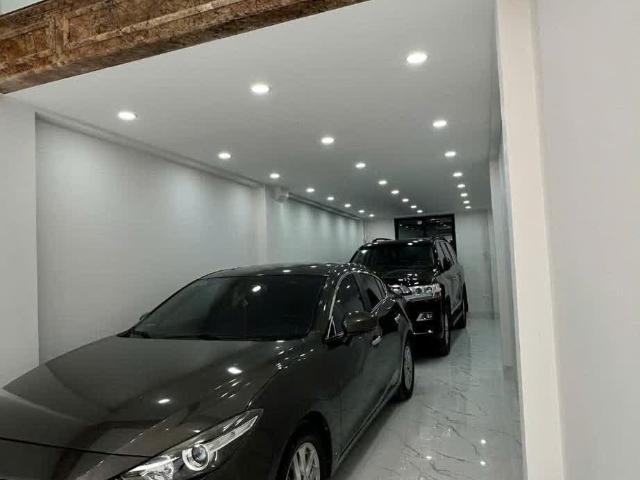 Nhà mặt phố bán tại Hoàn Kiếm, Hà Nội