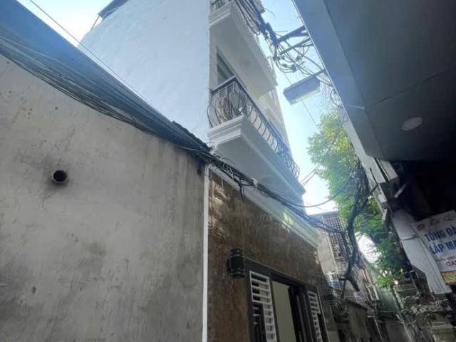 Nhà bán tại Hoàn Kiếm, Hà Nội