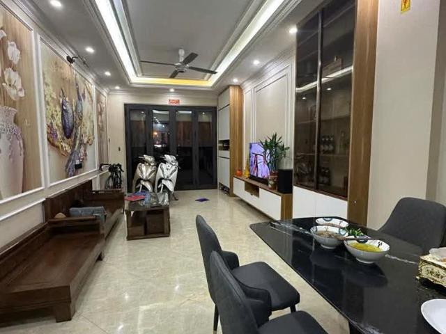 Nhà bán tại Hoàn Kiếm, Hà Nội