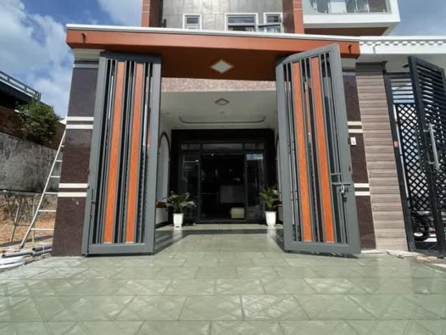 Nhà mặt phố bán tại Đồng Nai