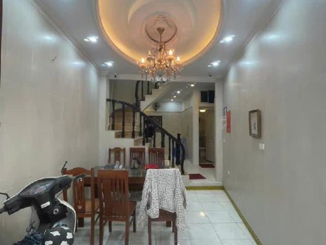 Nhà bán tại Hoàn Kiếm, Hà Nội