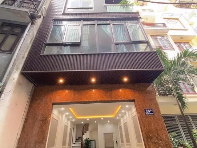 Nhà mặt phố bán tại Hoàn Kiếm, Hà Nội