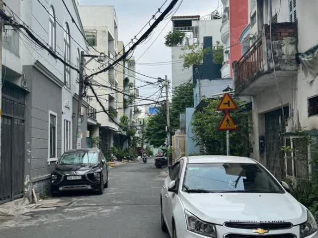 Nhà bán tại Khuôn viên UBND Thành phố Hồ Chí Minh, Thành phố Hồ Chí Minh