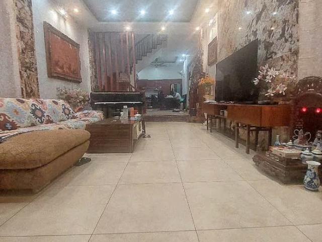 Nhà bán tại Hoàn Kiếm, Hà Nội