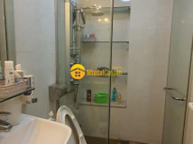 Nhà mặt phố bán