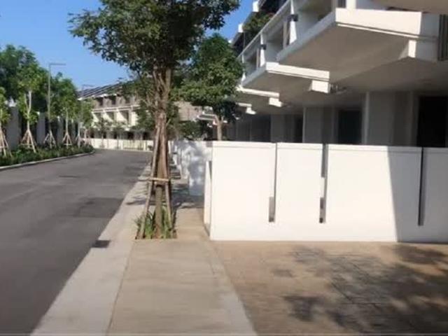 Nhà mặt phố bán tại Hoàn Kiếm, Hà Nội