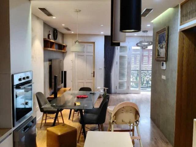 Nhà mặt phố bán tại Hoàn Kiếm, Hà Nội