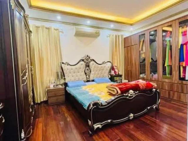 Biệt Thự bán tại Hoàn Kiếm, Hà Nội