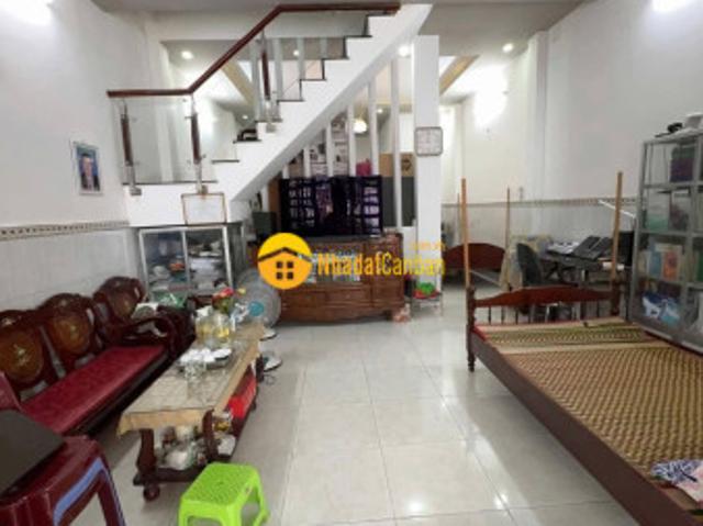 Nhà mặt phố bán